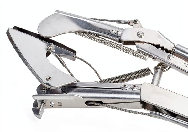 WEILAIKE Snake Grabber Stainless Steel Foldable Safe-1